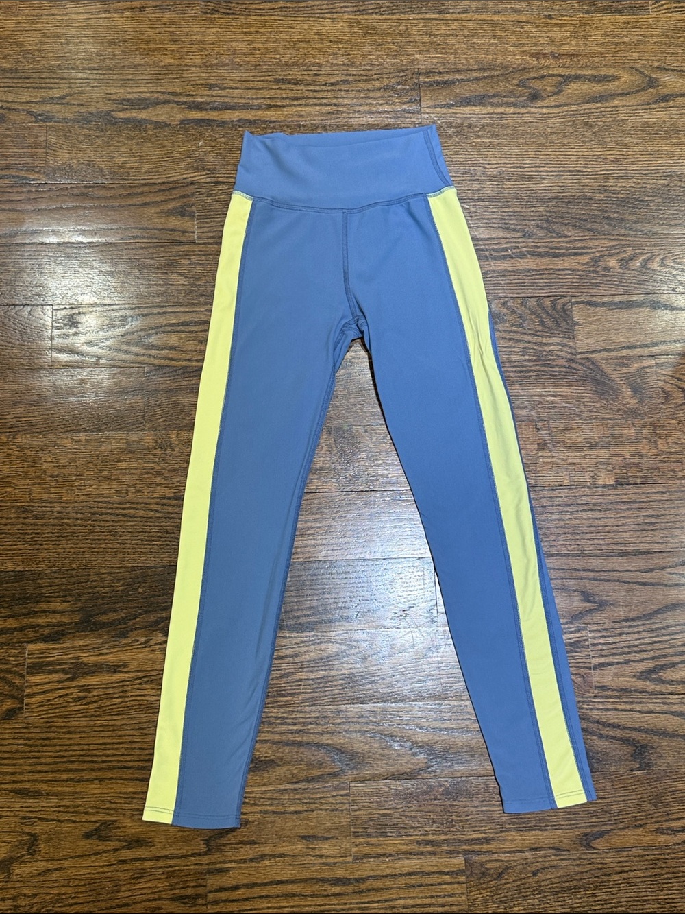 CARBON38 Colorblock Bluestone Grey / Yellow Legging in Super Soft Fabric S